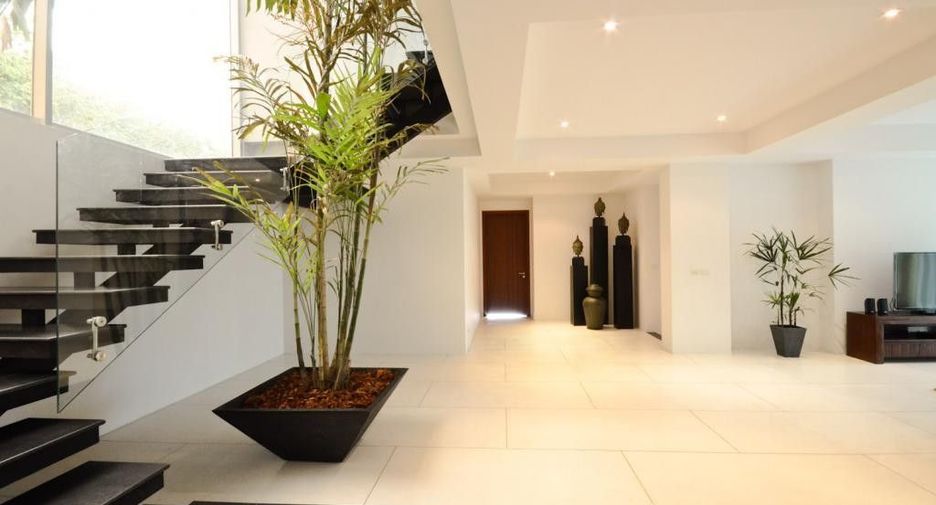 For rent 3 bedrooms villa in Thalang, Phuket