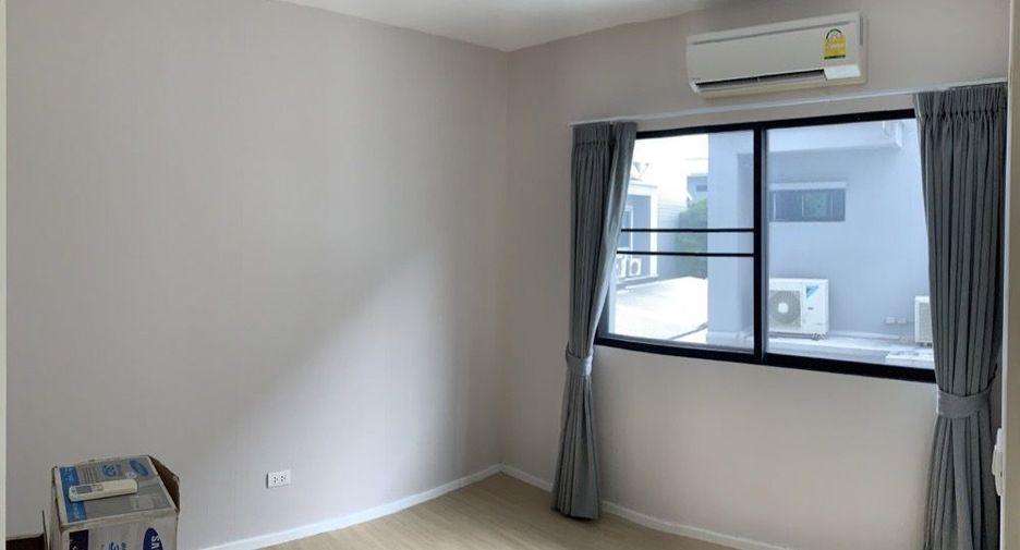 Haus zum Kauf mit 4 Zimmer in Chom Thong, Bangkok