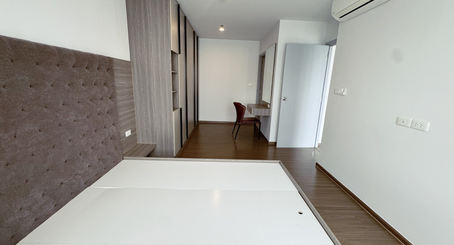 For sale 2 bedrooms condo in Phaya Thai, Bangkok