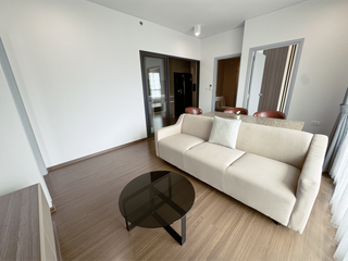 For sale 2 bedrooms condo in Phaya Thai, Bangkok