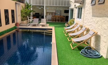 For rent 4 bedrooms villa in Mueang Phuket, Phuket