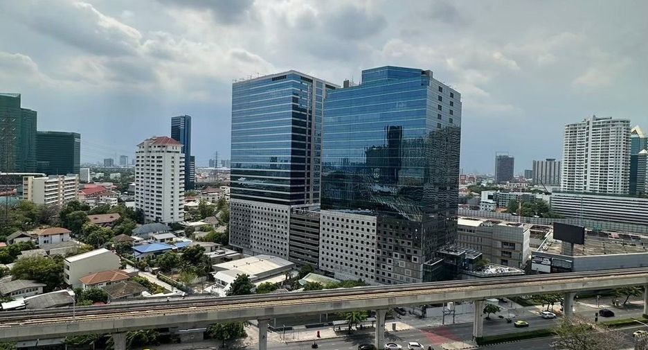 For sale 2 bedrooms condo in Chatuchak, Bangkok