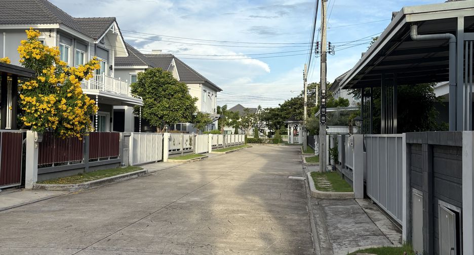 For sale and for rent 3 bedrooms house in Mueang Samut Prakan, Samut Prakan