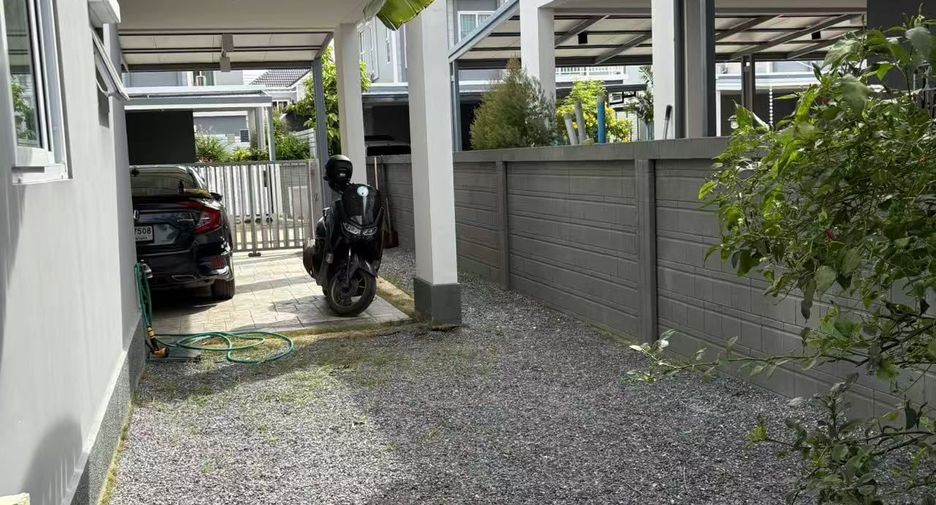 For sale and for rent 3 bedrooms house in Mueang Samut Prakan, Samut Prakan