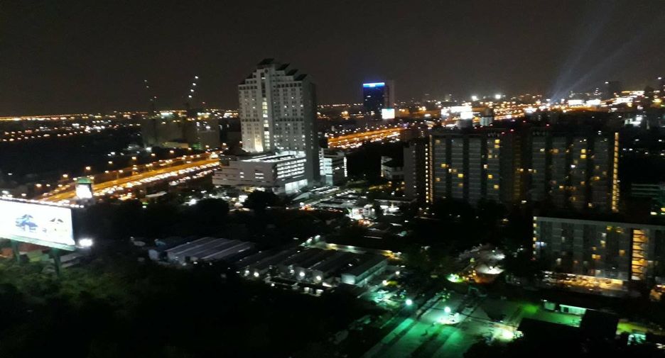 À louer 1 chambre condo à Huai Khwang, Bangkok
