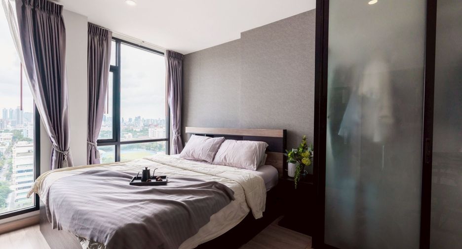 For sale 1 bed condo in Sathon, Bangkok