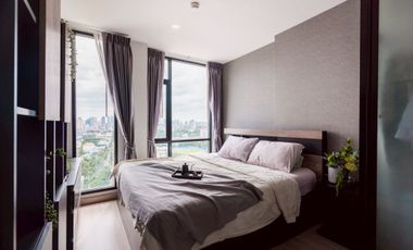 À vendre 1 chambre condo à Sathon, Bangkok