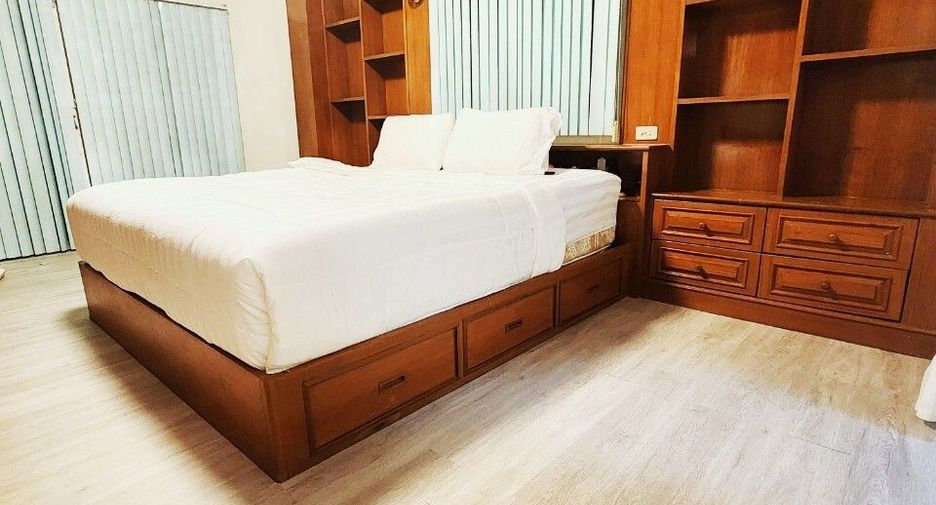 For sale and for rent 3 bedrooms house in Mueang Phuket, Phuket