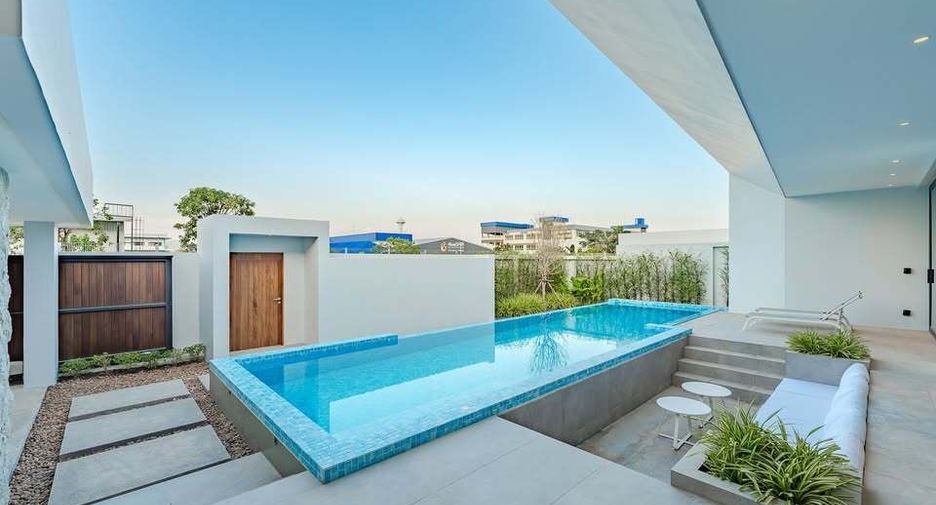 For sale and for rent 3 bedrooms villa in Thalang, Phuket
