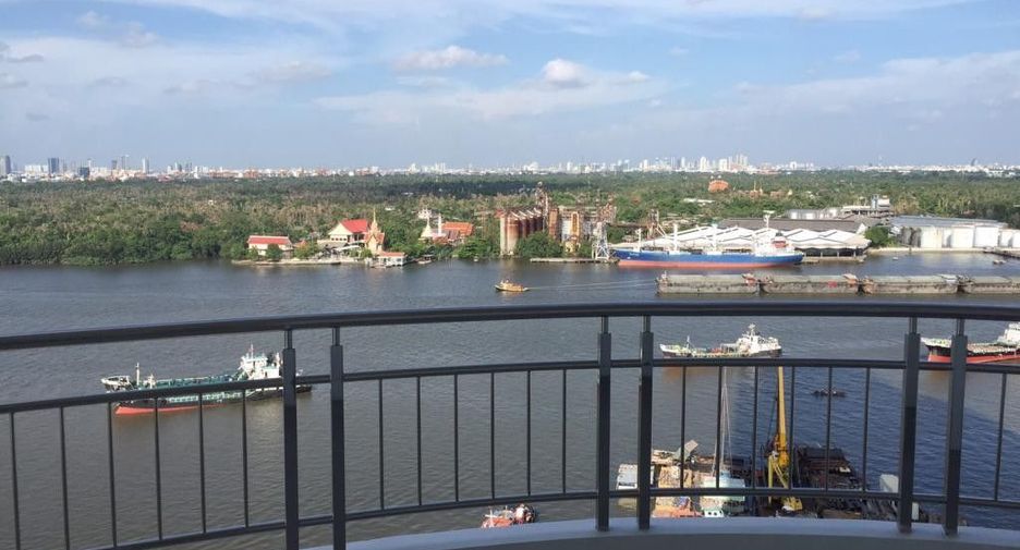 For sale 3 bedrooms condo in Yan Nawa, Bangkok