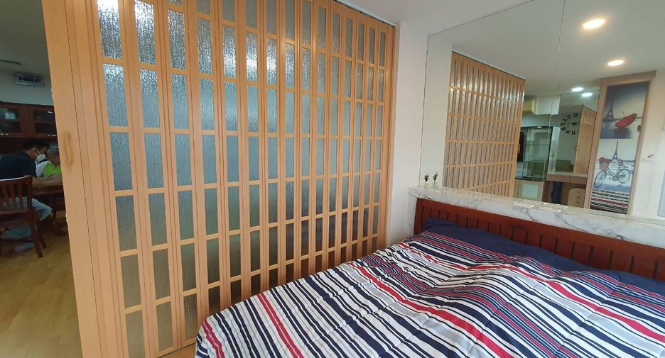 For sale and for rent 1 bed condo in Sathon, Bangkok