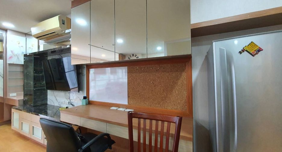For sale and for rent 1 bed condo in Sathon, Bangkok