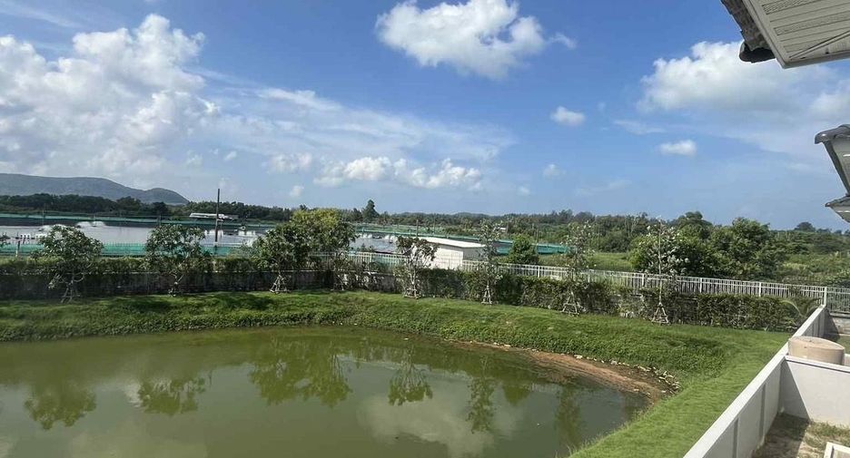 For rent 4 bedrooms house in Mueang Phuket, Phuket