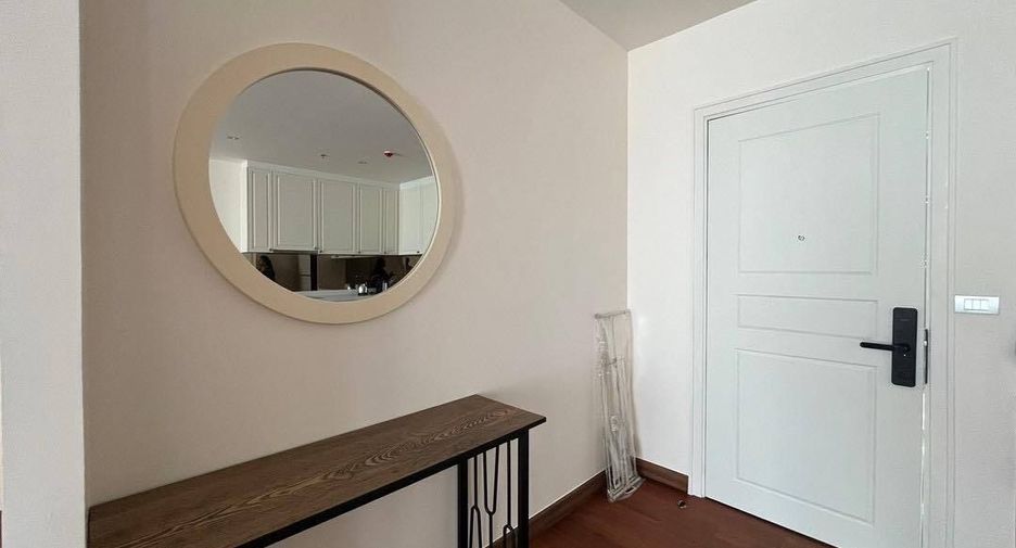 For rent 4 bedrooms condo in Bang Kho Laem, Bangkok