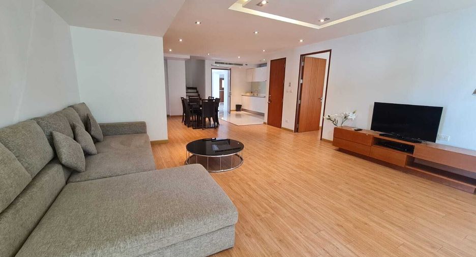 For rent 3 bedrooms condo in Kathu, Phuket