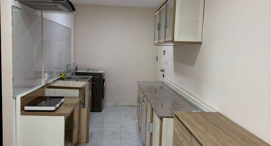 ให้เช่า 2 ห้องนอน คอนโด ใน บางรัก, กรุงเทพฯ