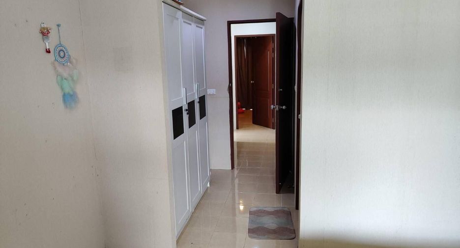 For rent 3 bedrooms townhouse in Thalang, Phuket