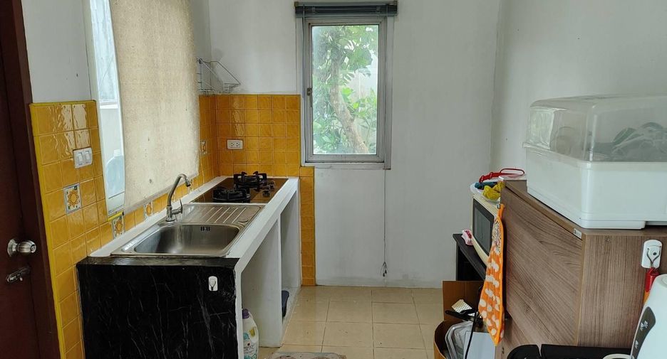 For rent 3 bedrooms townhouse in Thalang, Phuket