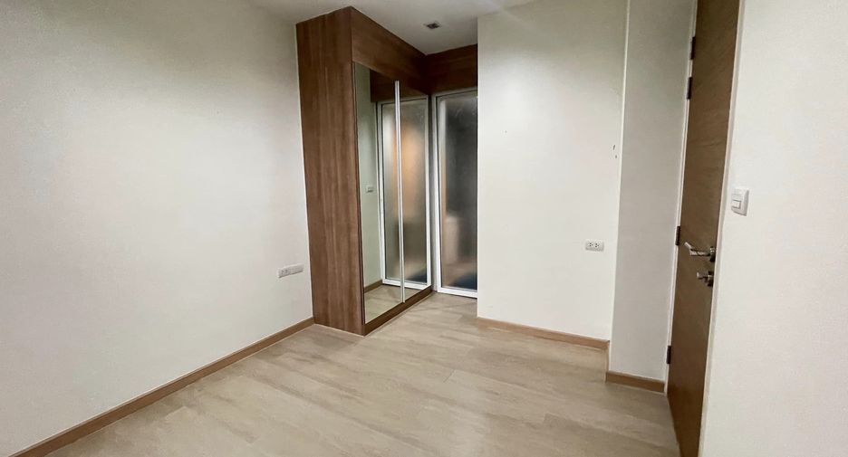 For rent 1 bed condo in Phaya Thai, Bangkok