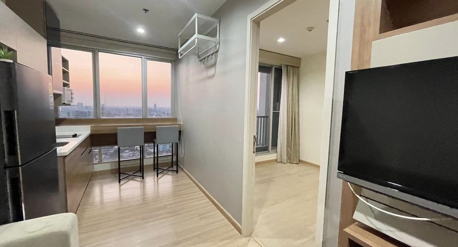 For rent 1 bed condo in Phaya Thai, Bangkok