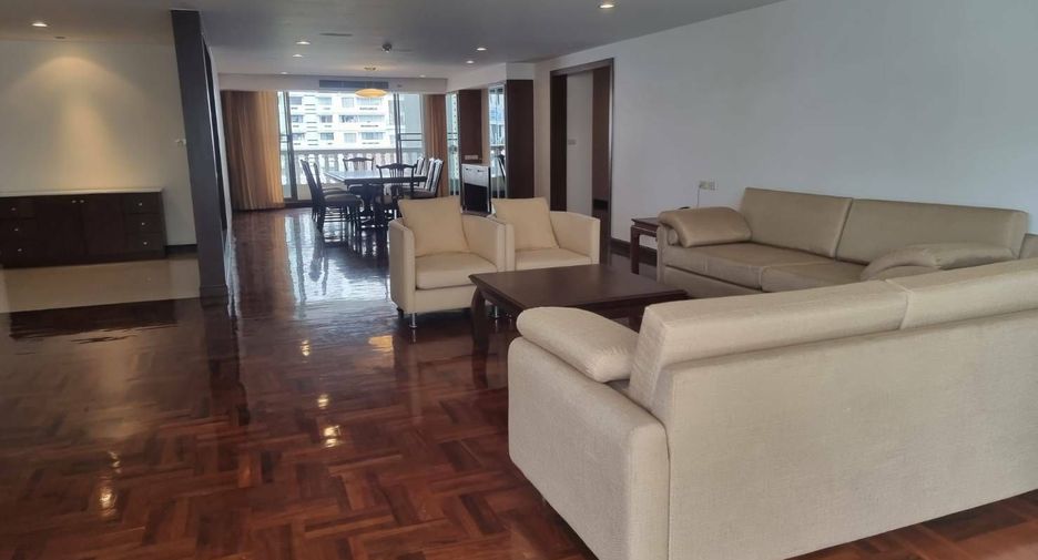 For rent 3 bedrooms condo in Khlong Toei, Bangkok
