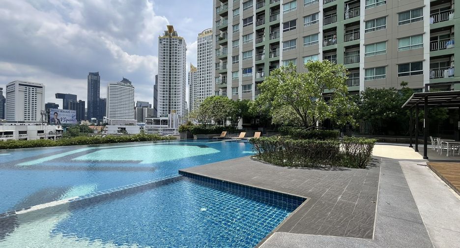 À vendre 1 chambre condo à Huai Khwang, Bangkok