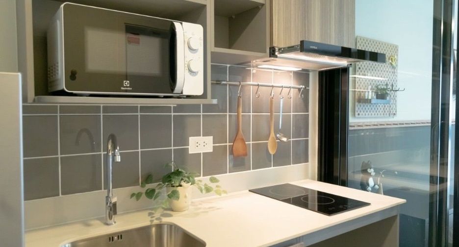 For rent 1 bed condo in Khan Na Yao, Bangkok