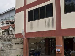 出售 3 卧室 商业空间 在 Wang Thong Lang, 曼谷
