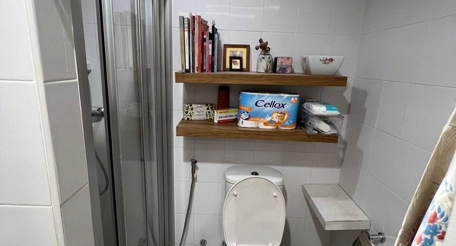 For sale and for rent 2 bedrooms condo in Watthana, Bangkok