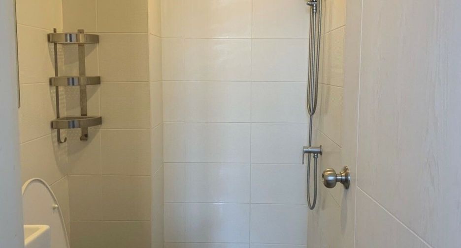 Продажа 1 кровать кондо в Мин Бури, Бангкок