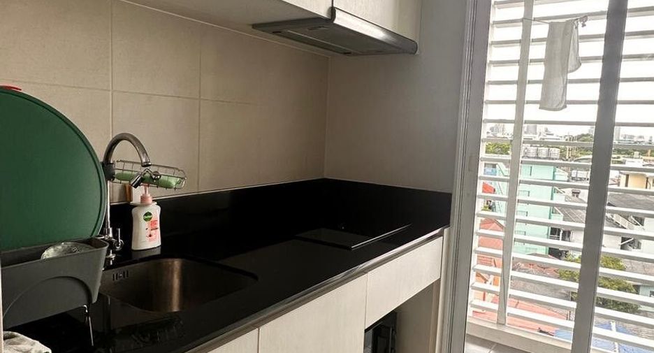 Wohnung zur Miete mit 1 Zimmer in Lat Phrao, Bangkok
