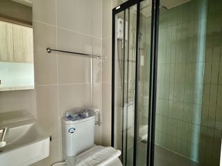 出租 2 卧室 公寓 在 Khlong San, 曼谷