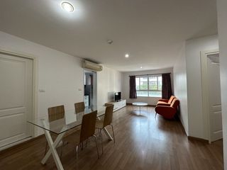 À vendre 2 chambres condo à Khlong Toei, Bangkok
