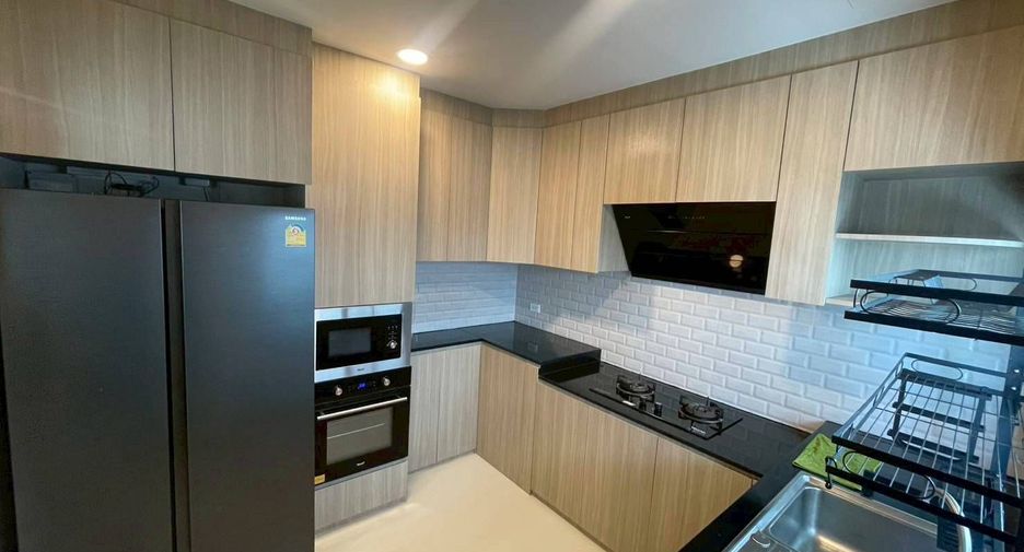 For rent 4 bedrooms apartment in Bang Phli, Samut Prakan