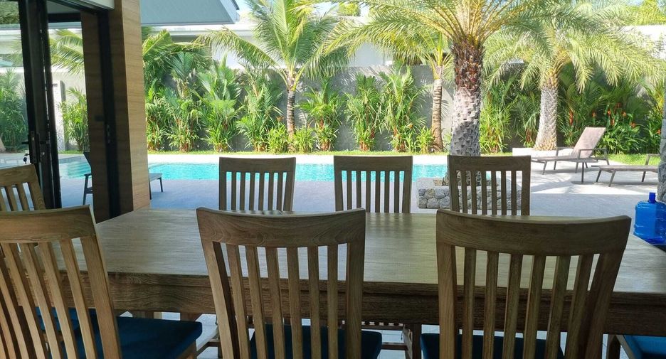 À louer 3 chambres villa à Mueang Phuket, Phuket