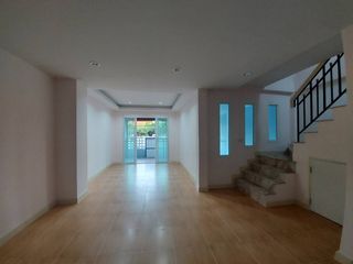 For sale 3 bedrooms townhouse in Sai Mai, Bangkok