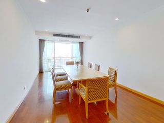 出租 3 卧室 公寓 在 Khlong Toei, 曼谷