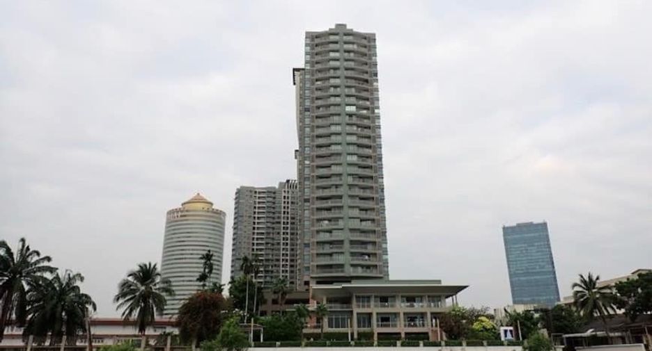 For sale 1 bed condo in Yan Nawa, Bangkok