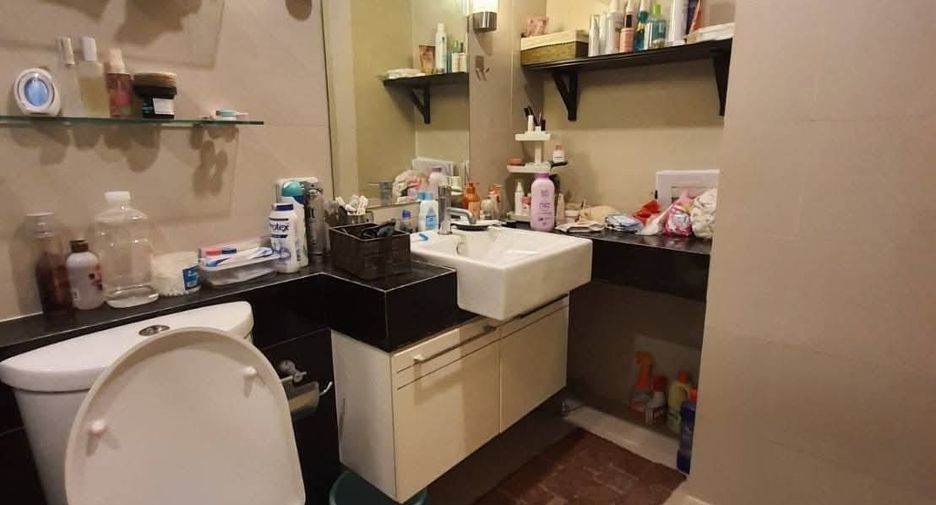 For rent studio condo in Ratchathewi, Bangkok