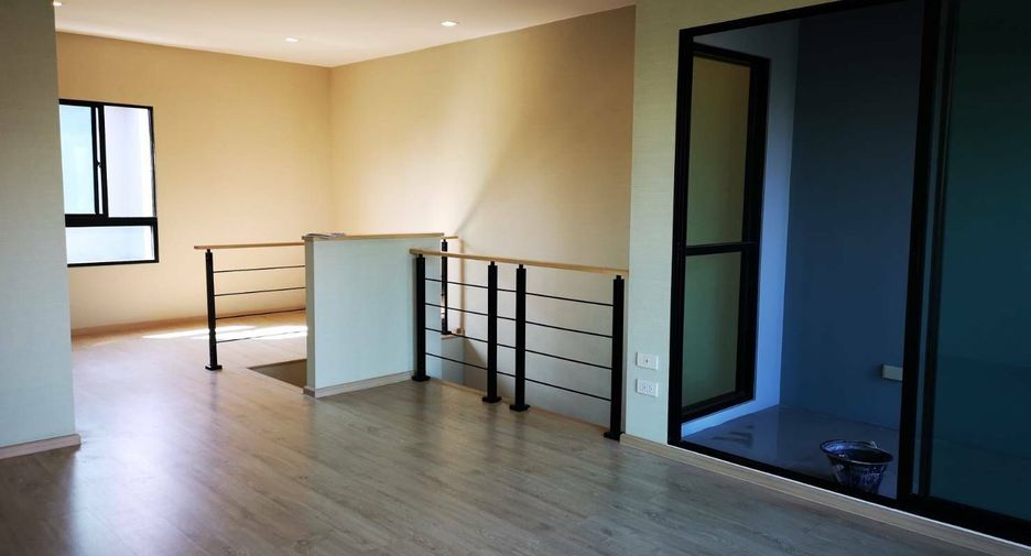 Reihenhaus zum Kauf mit 3 Zimmer in Suan Luang, Bangkok