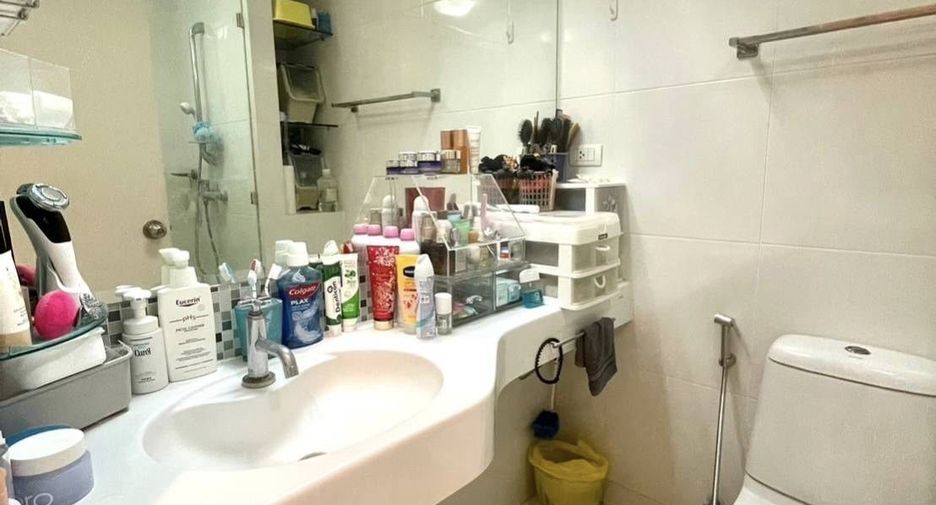 For sale 1 bed condo in Bang Sue, Bangkok