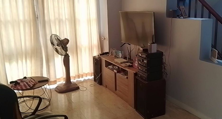 For sale 3 bedrooms house in Bang Bon, Bangkok