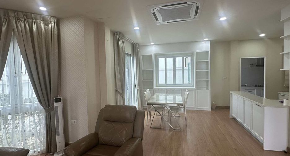 For rent 4 ベッドルーム house in Mueang Phuket, Phuket