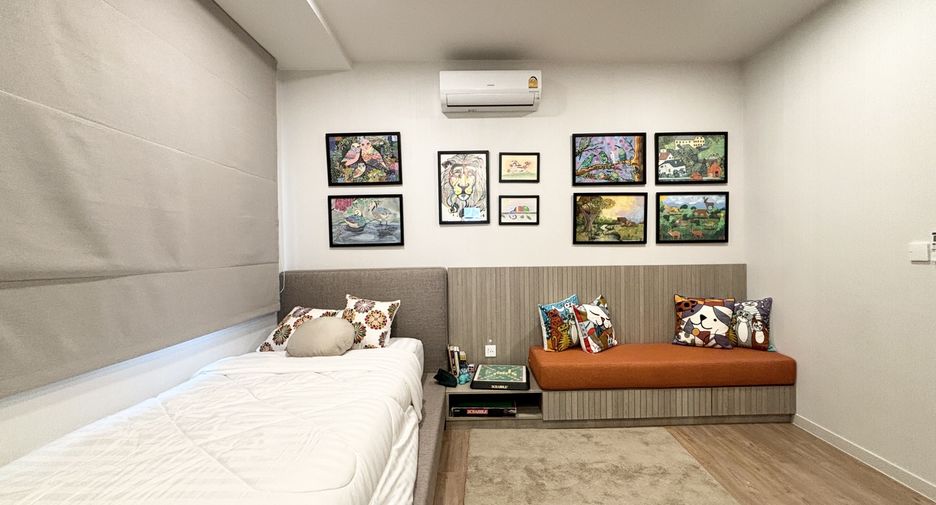 Casa en alquiler de 4 habitaciones en Bang Phli, Samut Prakan
