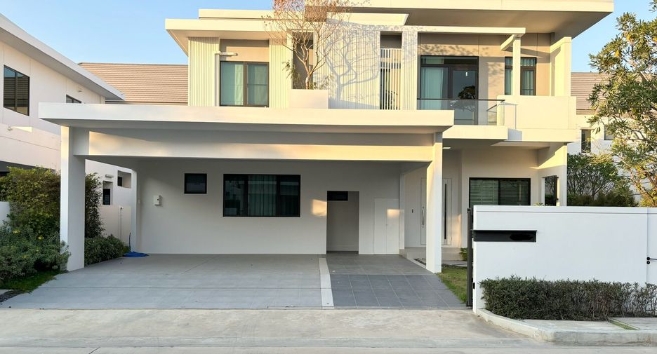 Casa en alquiler de 4 habitaciones en Bang Phli, Samut Prakan