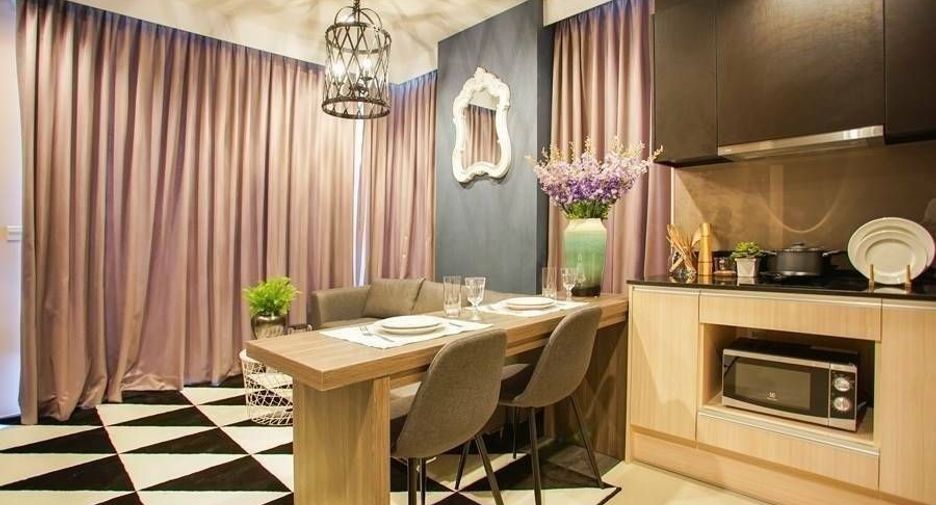 Condo en venta de 1 habitaciones en Khlong Toei, Bangkok