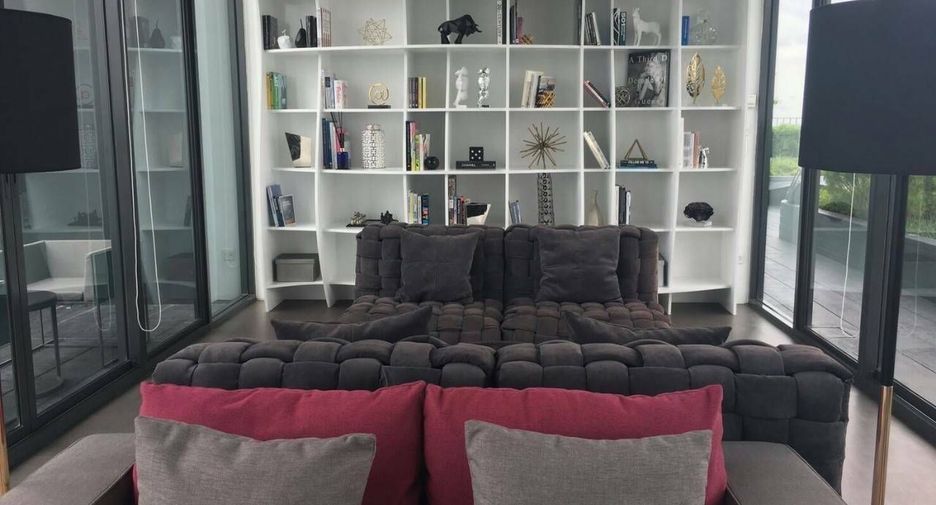 Condo en venta de 1 habitaciones en Khlong Toei, Bangkok