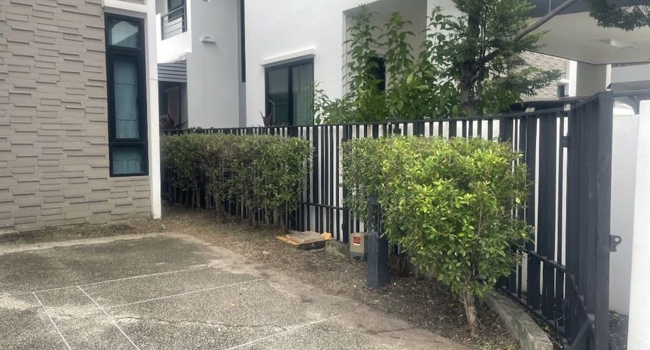 ให้เช่า 3 ห้องนอน บ้านเดี่ยว ใน บางขุนเทียน, กรุงเทพฯ
