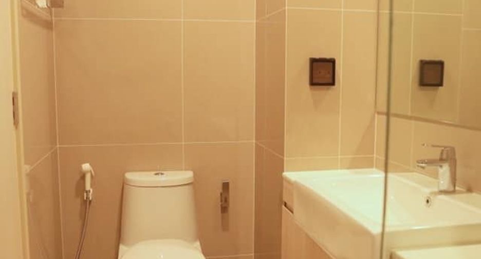 For rent 1 bed condo in Watthana, Bangkok