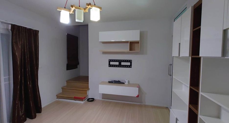 ขาย และ ให้เช่า 3 ห้องนอน ทาวน์เฮ้าส์ ใน สวนหลวง, กรุงเทพฯ